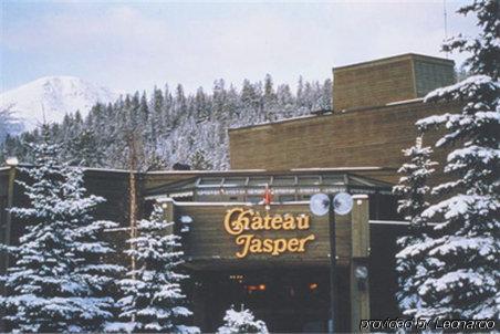 Chateau Hotel Jasper