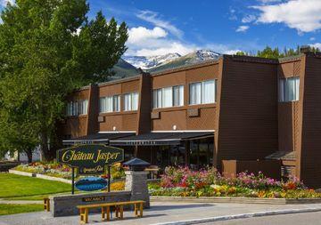 Chateau Hotel 3*